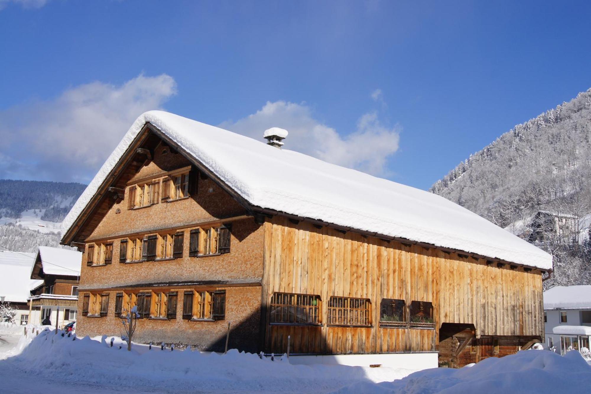 Naze'S Hus Mellau Hotel Exterior photo